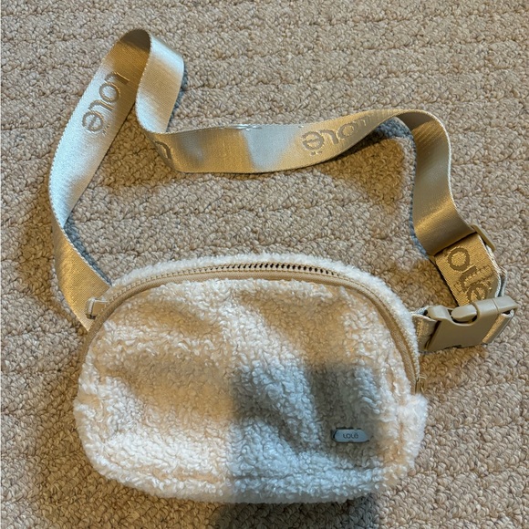 Lole Sherpa Belt Bag - Picture 5 of 7